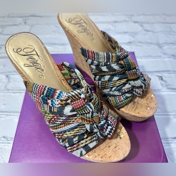 Fergie Quixotic Zebra Platform Wedge Heels - Picture 3 of 9